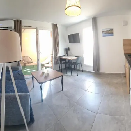 Casa Ghjulia St-cyprien Retro Chic Apartment *