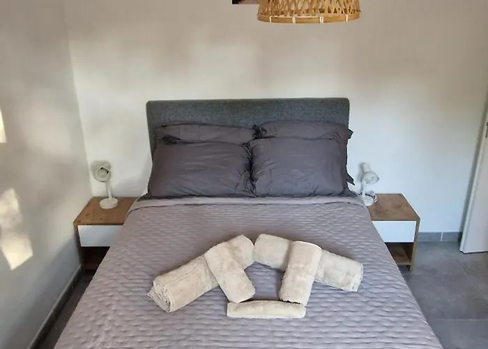 Casa Ghjulia St-cyprien Retro Chic