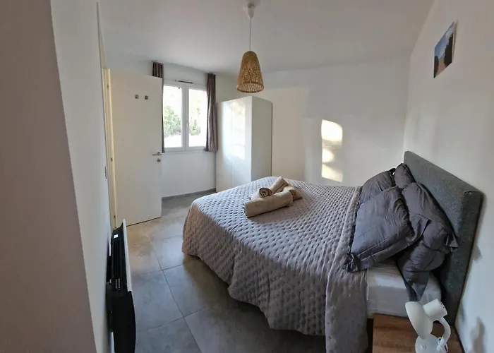 Apartment Casa Ghjulia St-cyprien Retro Chic Lecci